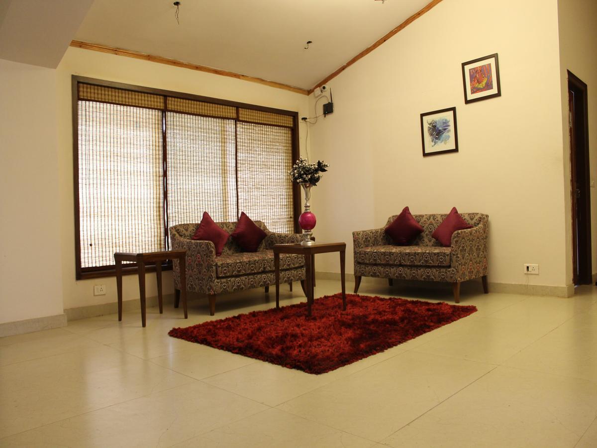 Oyo 2531 Hotel Una Comfort Misty Oak Nainital Buitenkant foto